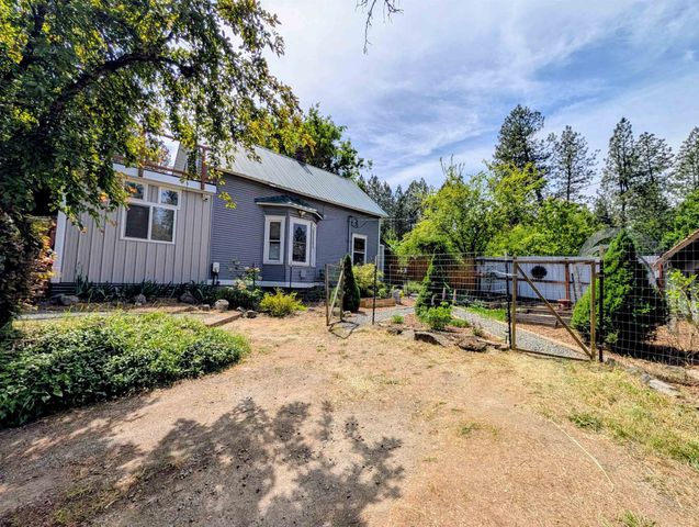 1418 S Milton St, Spokane, WA 99224