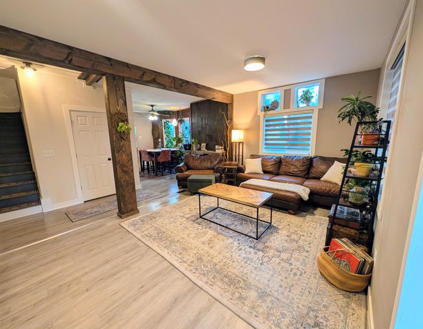 1418 S Milton St, Spokane, WA 99224