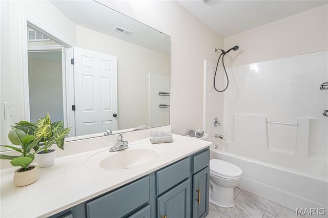 2239 Wismer Avenue, Overland, MO 63114
