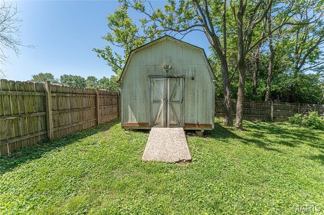2239 Wismer Avenue, Overland, MO 63114