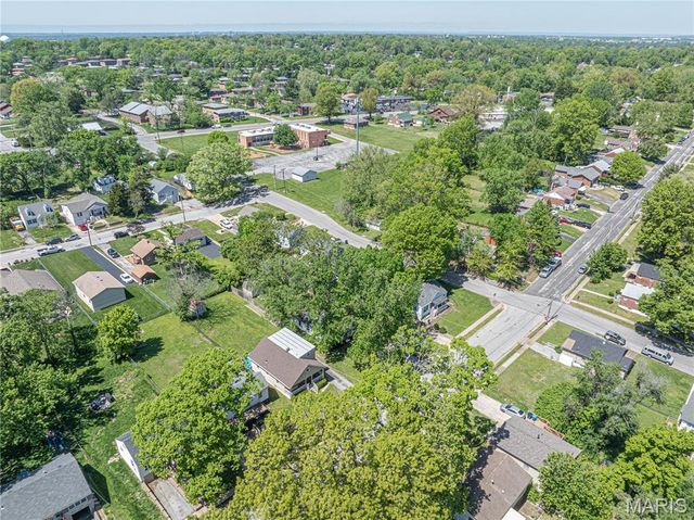 2239 Wismer Avenue, Overland, MO 63114