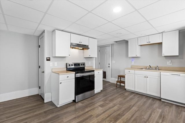 95 Temple St, Whitman, MA 02382