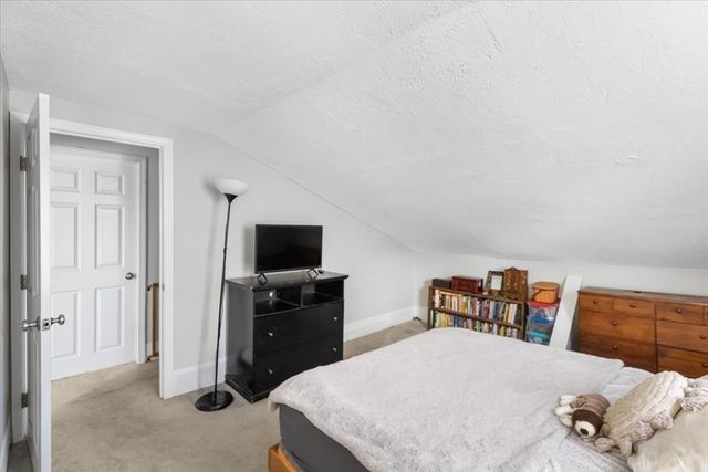 95 Temple St, Whitman, MA 02382