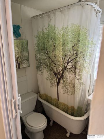 321 W 8th Street, Fremont, NE 68025