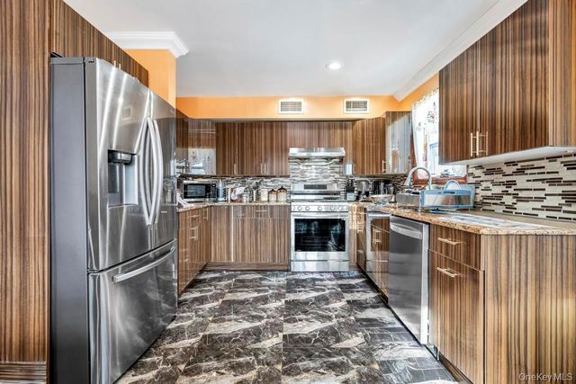 296 Burkhard Avenue, Mineola, NY 11501