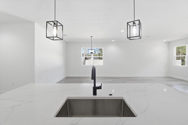 3926 SW SW 133RD LOOP, Ocala, FL 34473