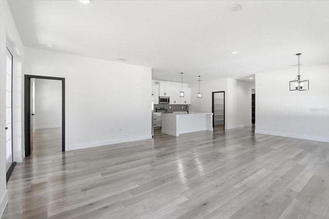 3926 SW SW 133RD LOOP, Ocala, FL 34473