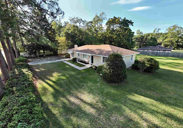 307 Varnedoe Street, Thomasville, GA 31792