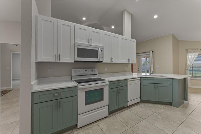 315 CLOVERDALE ROAD, Winter Haven, FL 33884