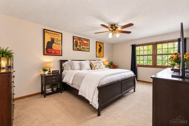 2590 Westbourne Drive, Cincinnati, OH 45248