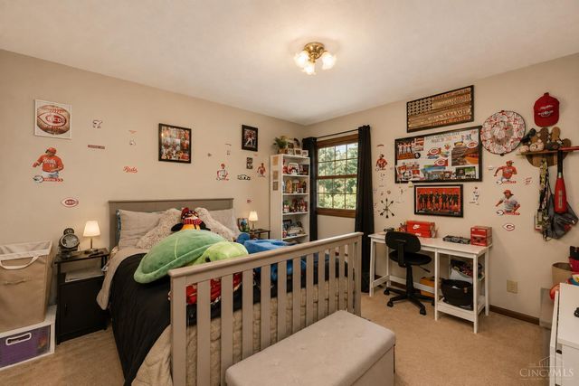 2590 Westbourne Drive, Cincinnati, OH 45248