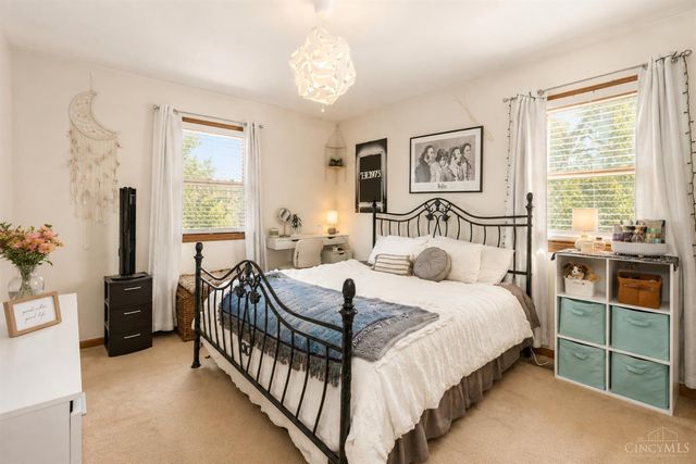 2590 Westbourne Drive, Cincinnati, OH 45248