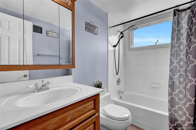 69 American Avenue, Coram, NY 11727