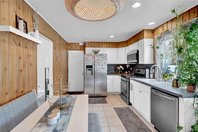 69 American Avenue, Coram, NY 11727