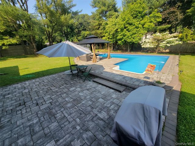 69 American Avenue, Coram, NY 11727