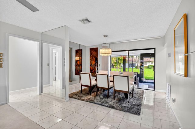 4866 Dovewood Circle A, Boynton Beach, FL 33436