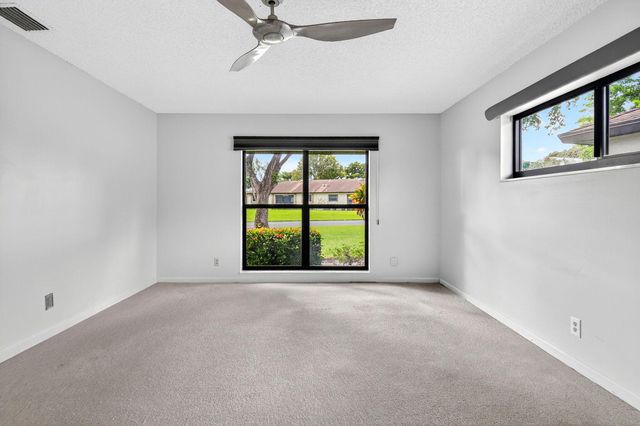 4866 Dovewood Circle A, Boynton Beach, FL 33436