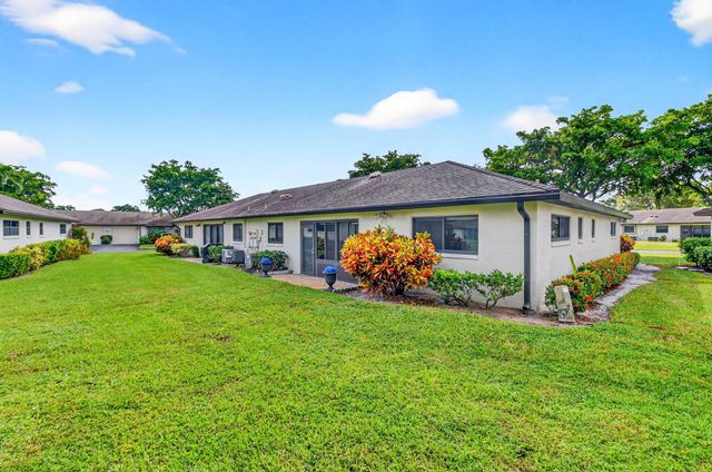 4866 Dovewood Circle A, Boynton Beach, FL 33436