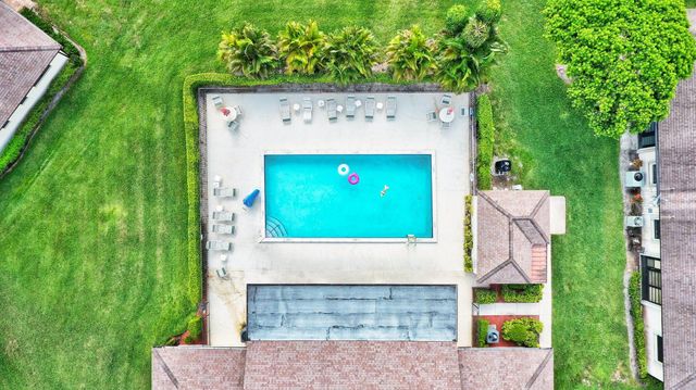 4866 Dovewood Circle A, Boynton Beach, FL 33436