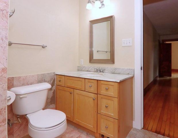 74 S West STREET, Elkhart Lake, WI 53020