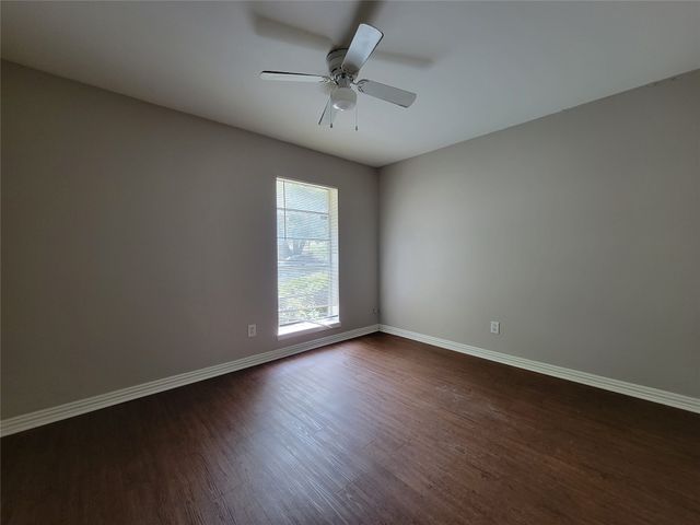 5406 Saddleback Road, Garland, TX 75043