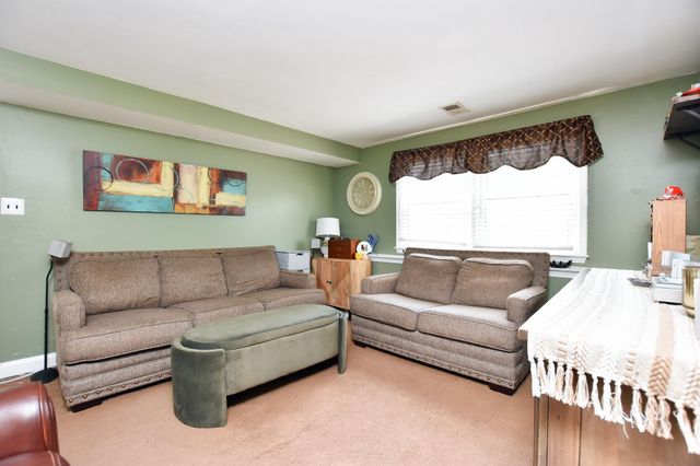 210 BENTWOOD DR, Delran, NJ 08075