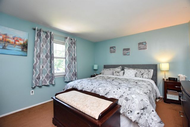 210 BENTWOOD DR, Delran, NJ 08075