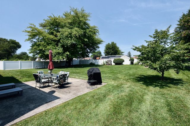 210 BENTWOOD DR, Delran, NJ 08075