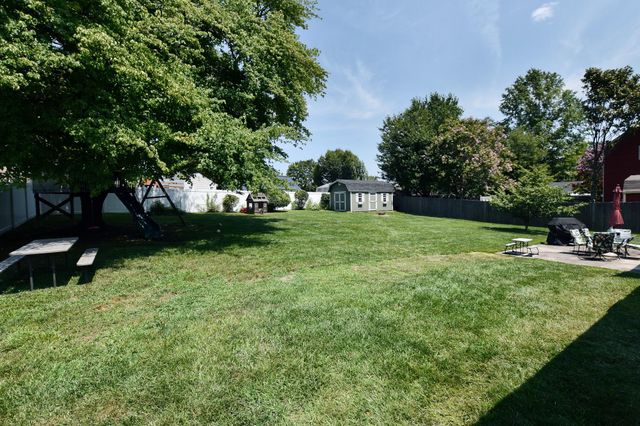 210 BENTWOOD DR, Delran, NJ 08075