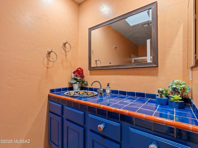 9731 E Kleindale Road, Tucson, AZ 85749