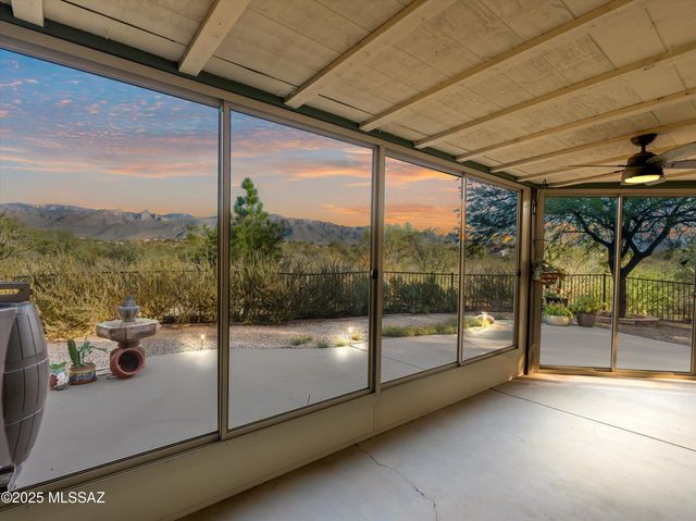 9731 E Kleindale Road, Tucson, AZ 85749