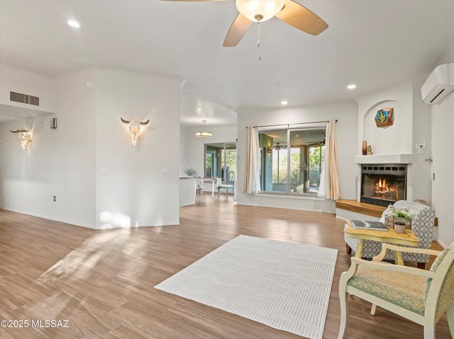 9731 E Kleindale Road, Tucson, AZ 85749