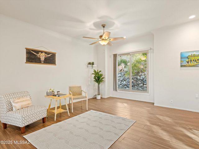 9731 E Kleindale Road, Tucson, AZ 85749