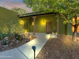 9731 E Kleindale Road, Tucson, AZ 85749