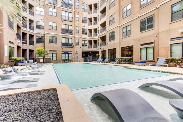 2033 S Gessner Road 4408, Houston, TX 77063