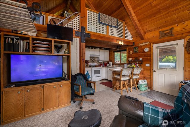 23704 Cove Road, Sedro Woolley, WA 98284