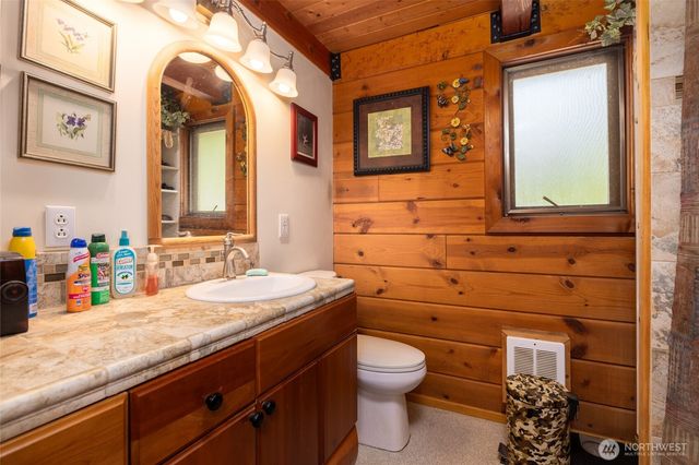 23704 Cove Road, Sedro Woolley, WA 98284