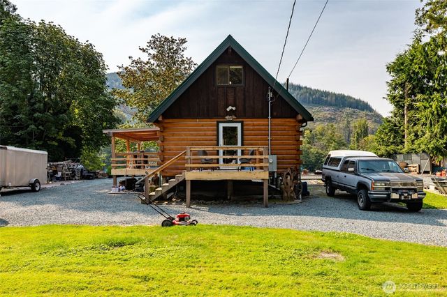 23704 Cove Road, Sedro Woolley, WA 98284