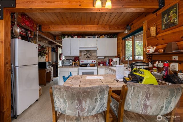 23704 Cove Road, Sedro Woolley, WA 98284