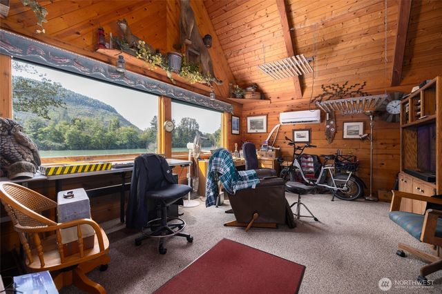 23704 Cove Road, Sedro Woolley, WA 98284