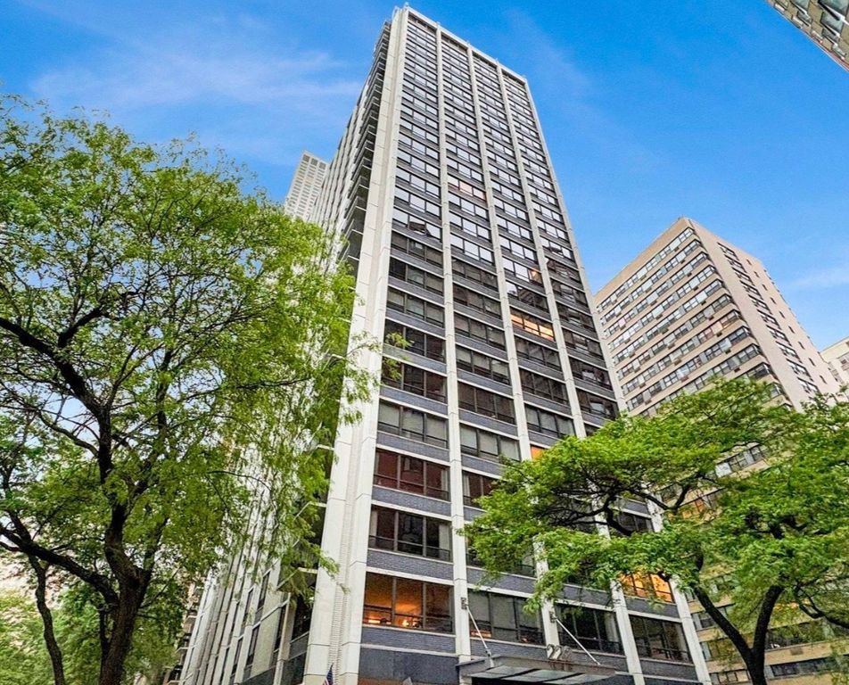 222 E Pearson Street 1401, Chicago, IL 60611