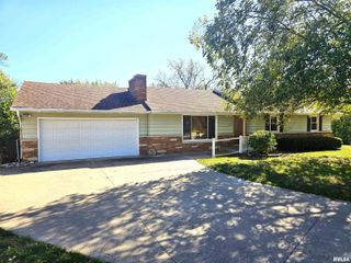 2131 W SUNNYBROOK Drive, Quincy, IL 62301
