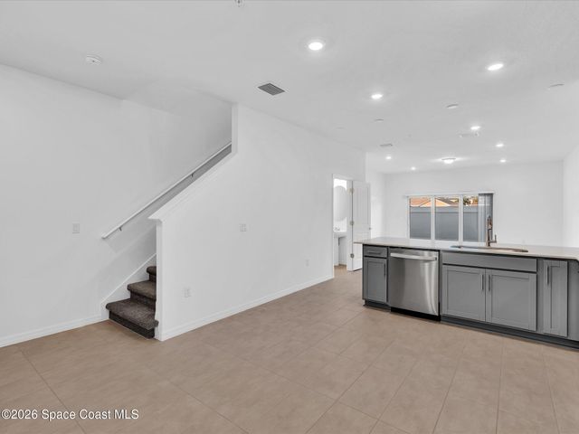 4446 Jetty Lane NE, Palm Bay, FL 32905