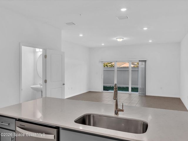 4446 Jetty Lane NE, Palm Bay, FL 32905