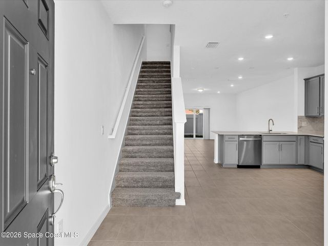 4446 Jetty Lane NE, Palm Bay, FL 32905