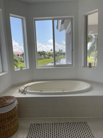 4600 Mariners Cove Drive, Wellington, FL 33449