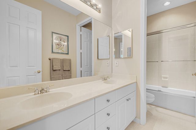 4600 Mariners Cove Drive, Wellington, FL 33449