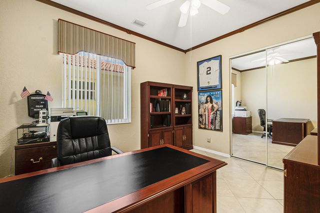 4600 Mariners Cove Drive, Wellington, FL 33449