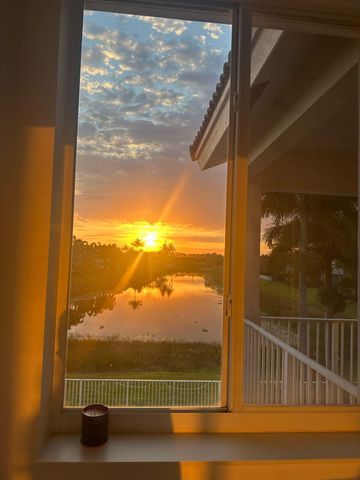 4600 Mariners Cove Drive, Wellington, FL 33449