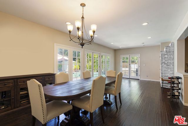 16155 Otsego Street, Encino, CA 91436